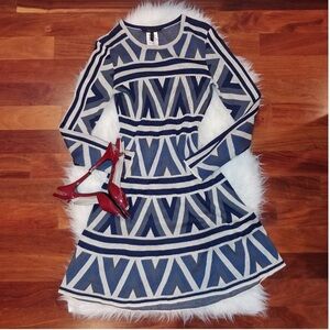 BCBGMaxazria Small Light Sweater Dress